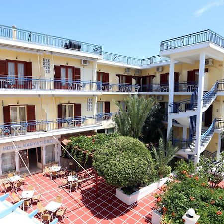 Hotel Karyatides Agia Marina  Dış mekan fotoğraf
